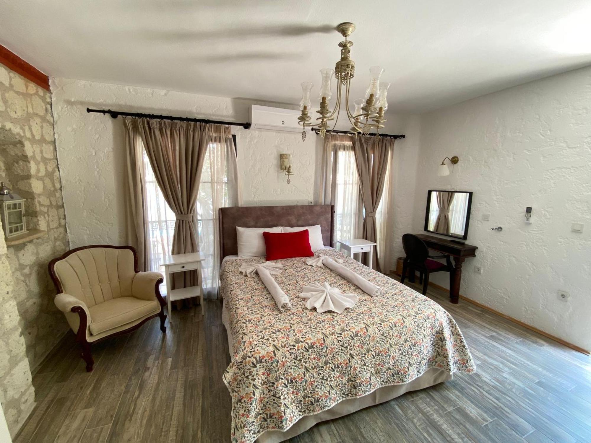 Alacati Albatross Hotel Ngoại thất bức ảnh